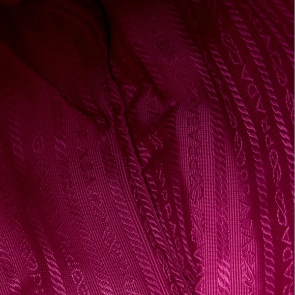 Prada Tote - Picture 4 of 5